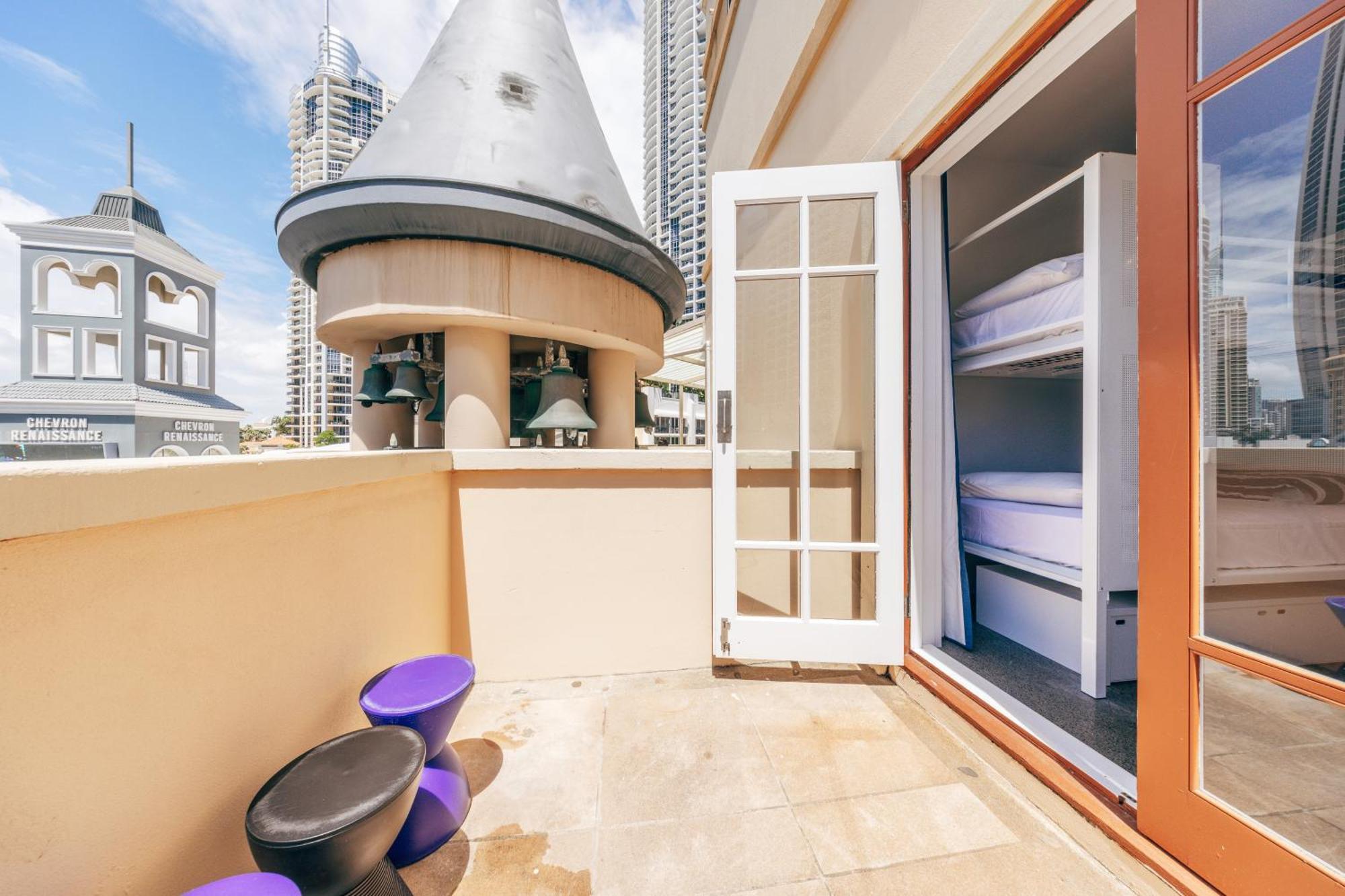 Maze Backpackers - Gold Coast Hostel Exterior foto